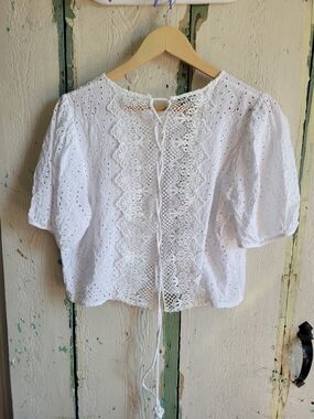 White Eyelet Lace Tie-Front Women's Top